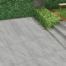 Porcelain patio tile installation